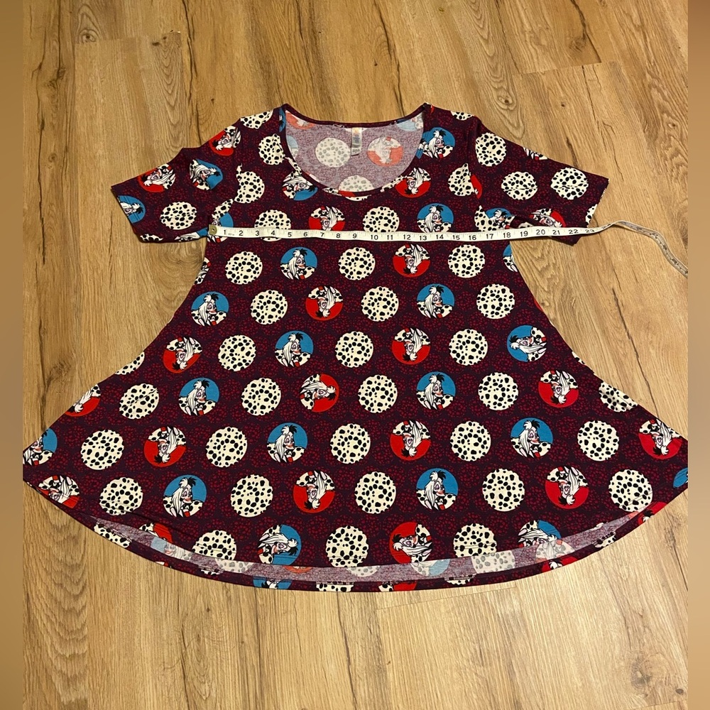Cruella DeVille A-Line/Swing Dress size S. LuLaRoe “Carly” style dress w/slits.